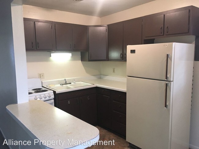 Building Photo - 408 Dunnwood Dr
