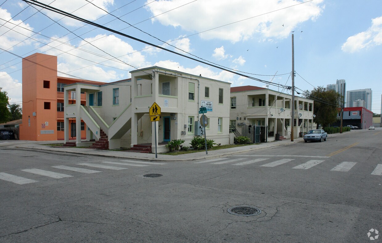 Building Photo - 133 NW 18th St