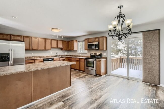 Building Photo - 4606 Misty Dr