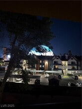 Building Photo - 210 E Flamingo Rd