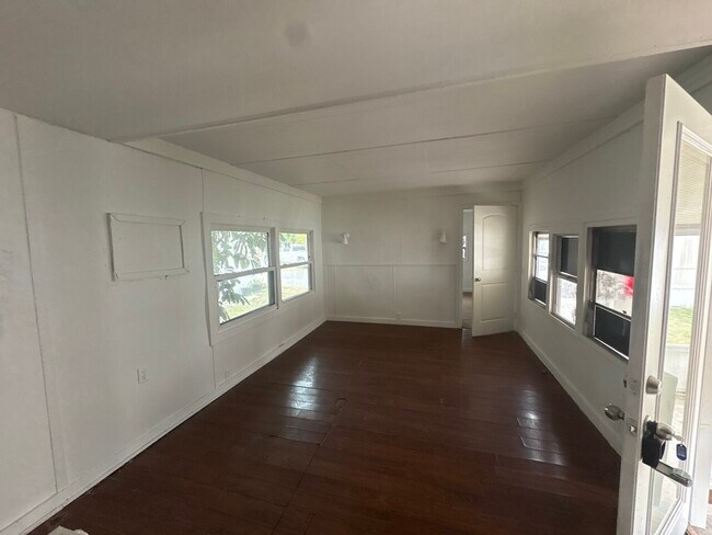 Foto del edificio - 920 Boardwalk Ln