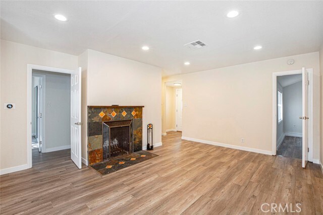 Building Photo - 7820 Lasaine Ave