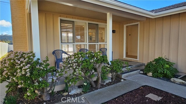 Building Photo - 27665 Longhill Dr