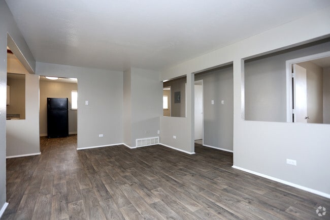 3BR, 1BA - 1100 SF - Eagle Crest