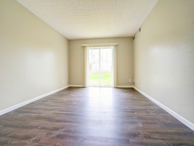 Foto del edificio - 6220 Cheviot Rd