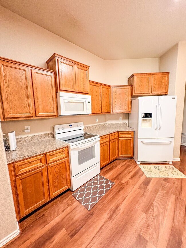 Building Photo - 2907 Montague County Dr