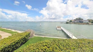 Building Photo - 4709 Dolphin Cay Ln S