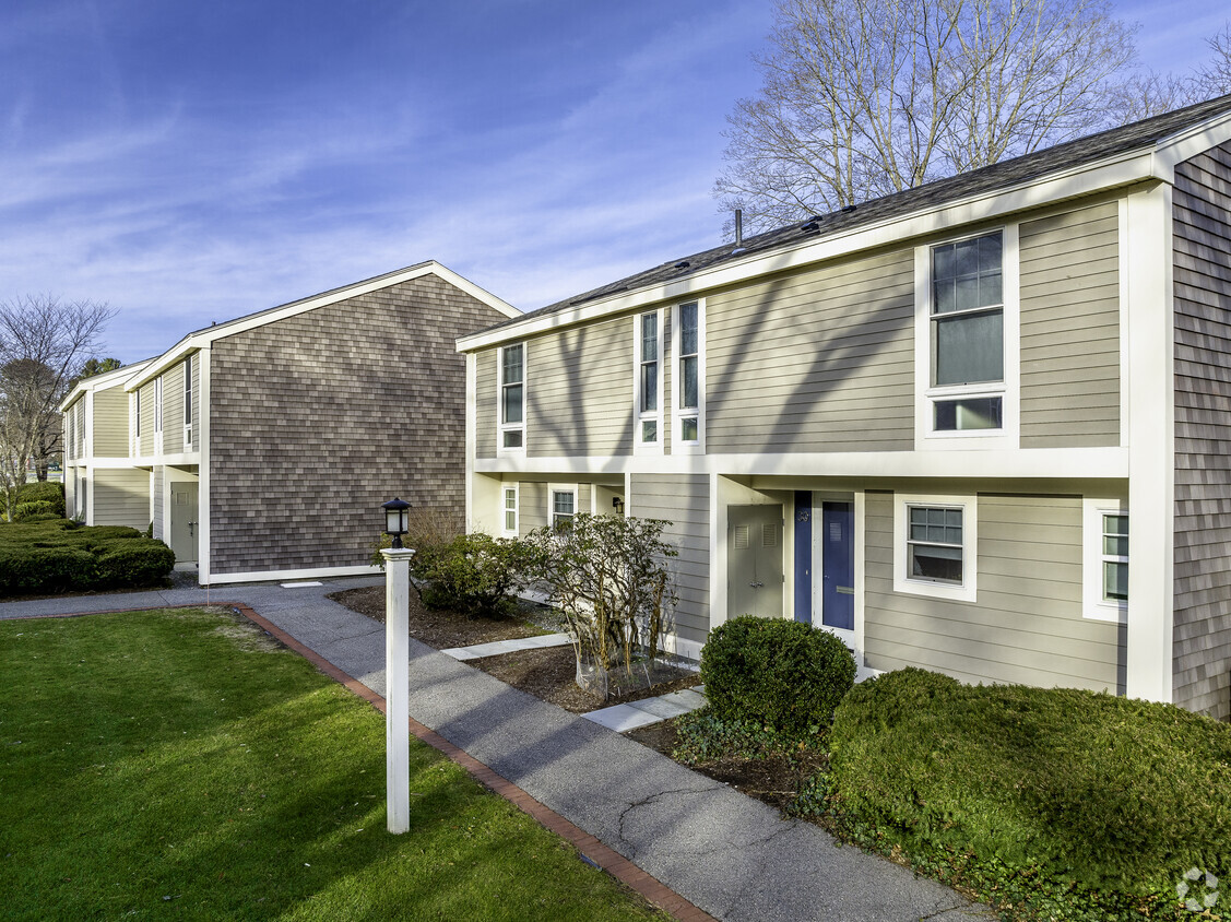 Foto principal - Linden Square Townhomes