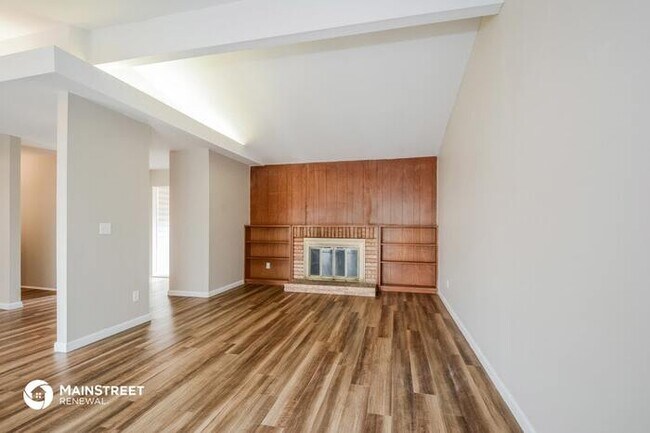Building Photo - 3045 Durwood Dr, Florissant, MO 63033