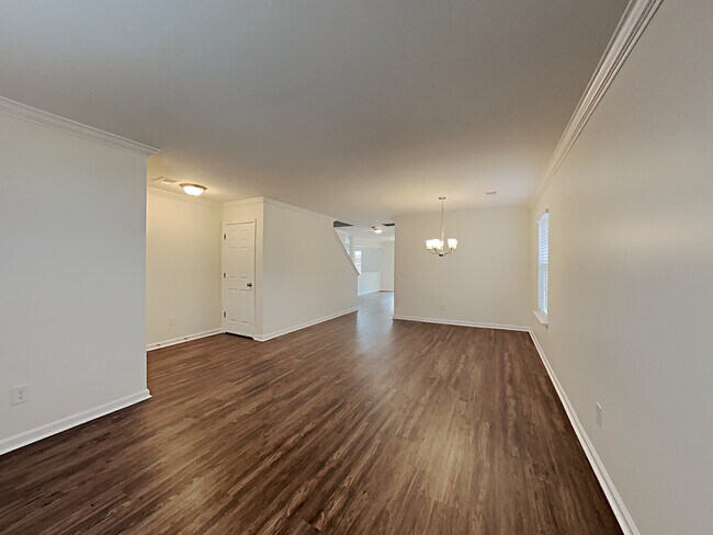 Building Photo - 2905 Whittier Way
