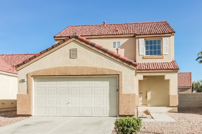 Building Photo - 8832 W Pine Pitch Dr