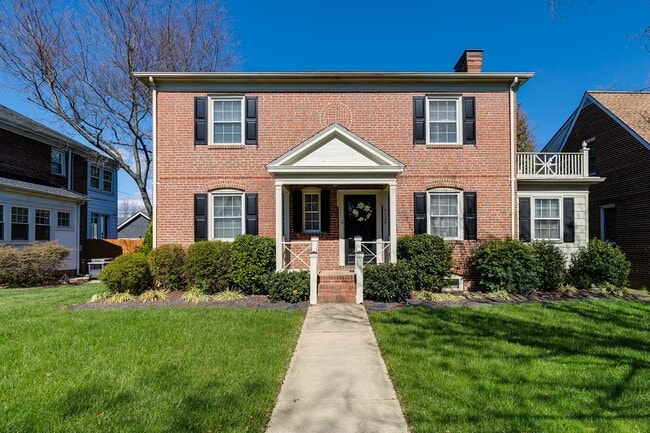 Photo - 4524 Fitzhugh Ave Apartment