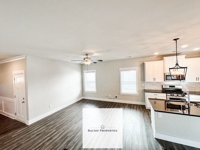 Photo - Charming Townhouse in Greer, SC