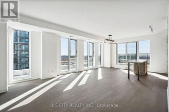 Building Photo - 8119 Birchmount Rd