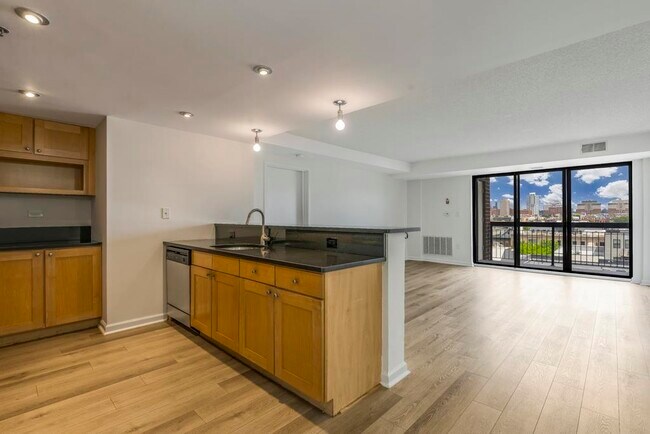 Foto del edificio - 759 2nd St