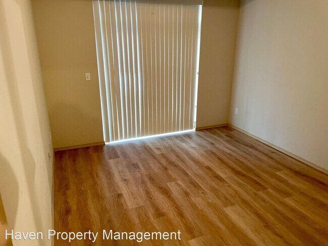 Foto del edificio - 3 br, 2.5 bath House - 11535 6th Ave E