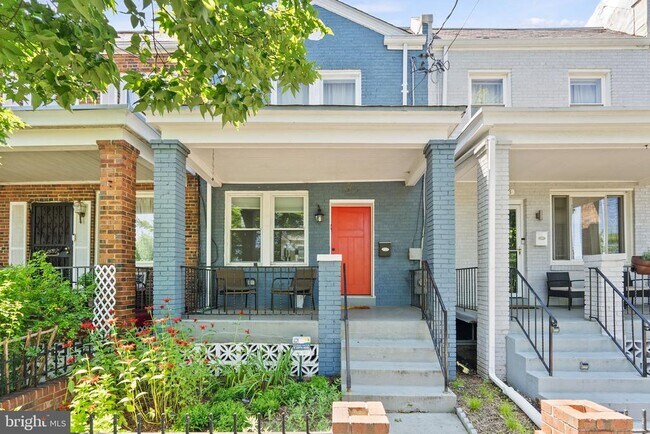 Foto del edificio - 1615 Fairlawn Ave SE