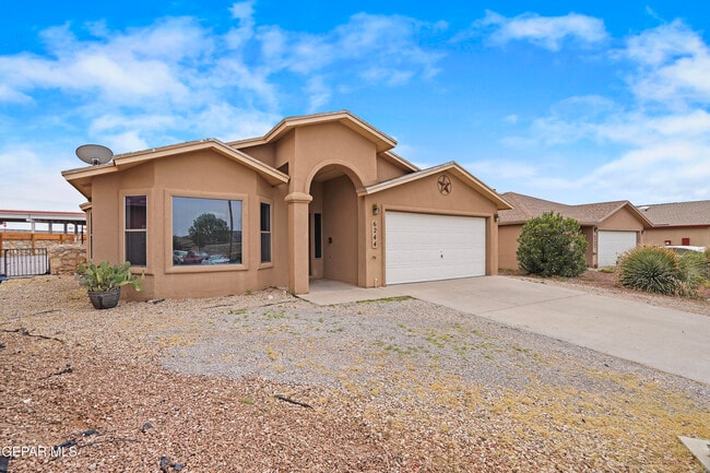 Foto del edificio - 6244 Spotted Eagle Dr