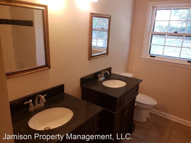 Building Photo - 3 br, 2 bath House - 814 Pineborough Rd