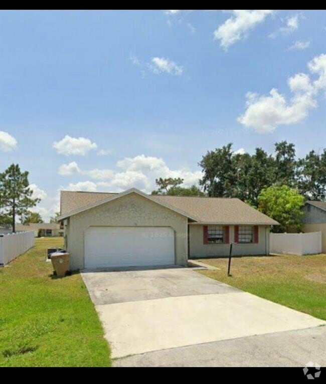 Building Photo - 761 Maderia Ct