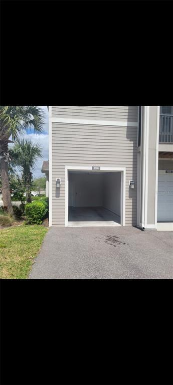 Foto del edificio - 6515 Brook Village Cove