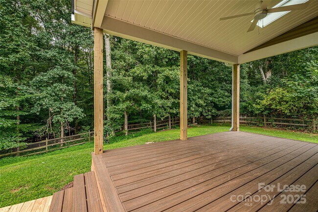 Building Photo - 4624 Waterbell Ln