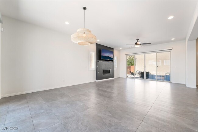 Foto del edificio - 6348 Skystone St