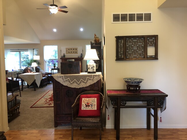 Foto del edificio - 59635 Twin Pines Dr