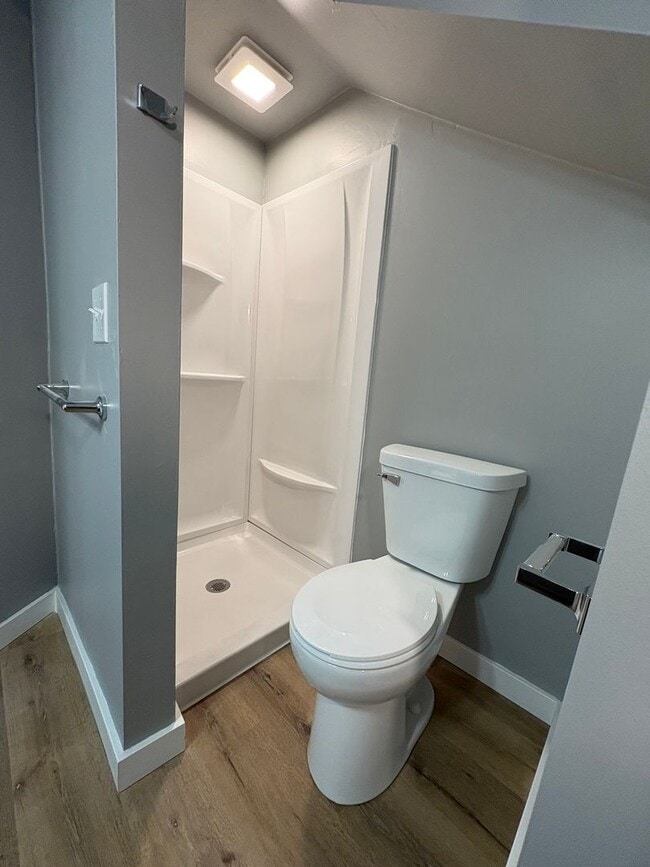 Building Photo - 315-317 Smith