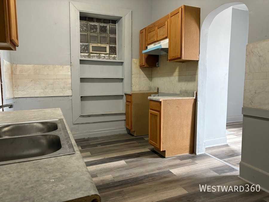 Primary Photo - 7122 S Wentworth Ave