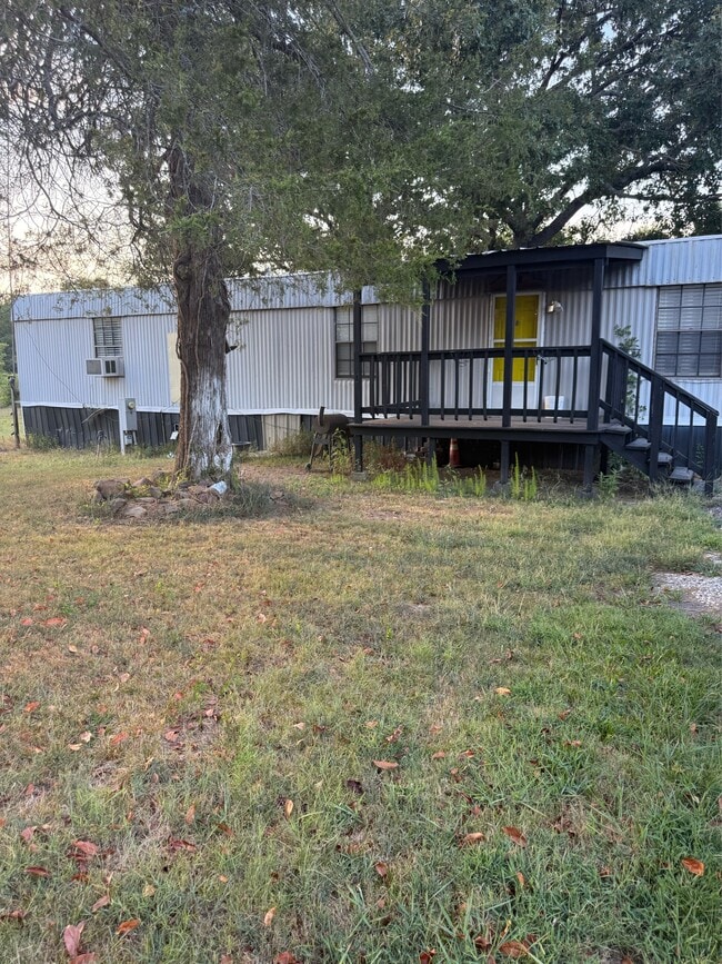 Building Photo - 95 Dragonfly Ln