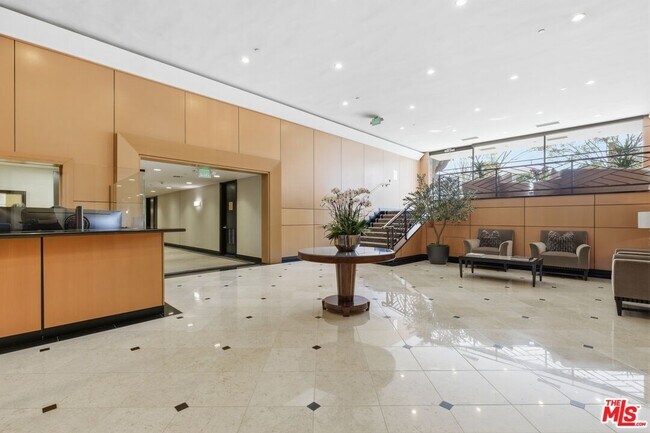 Foto del edificio - 211 S Spalding Dr