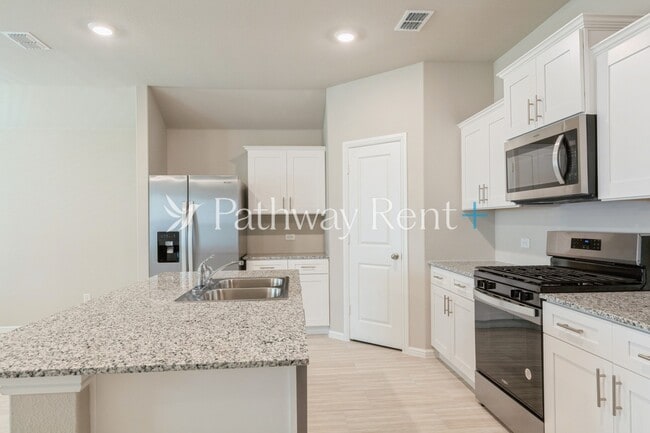 Building Photo - 9449 Mountain Pass Dr