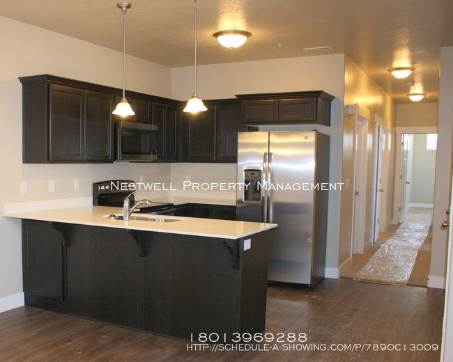 Building Photo - Lehi 3 bed 2nd Floor Condo