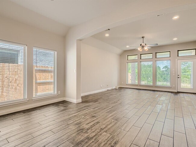 Building Photo - 2617 Franciscana Way