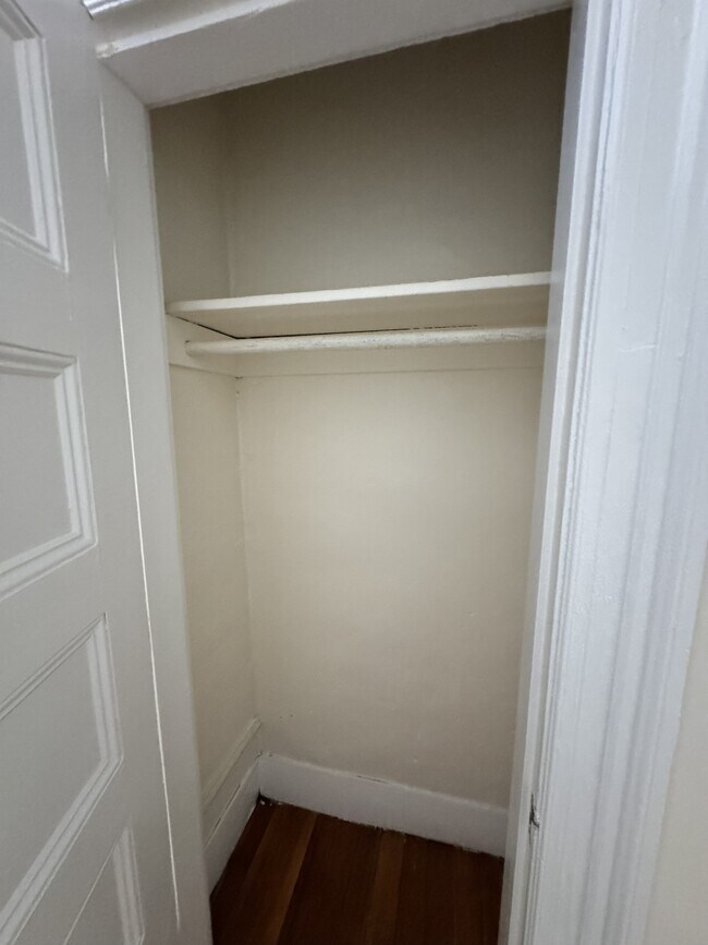 Foto del edificio - 63 Brighton Ave