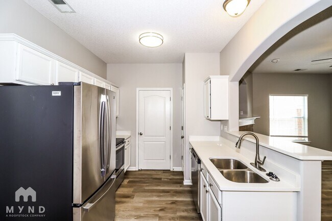 Foto del edificio - 10182 Sterling Ridge Dr