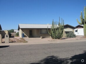 Building Photo - 1446 S Palo Verde Dr