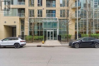 Building Photo - 40 Nepean St