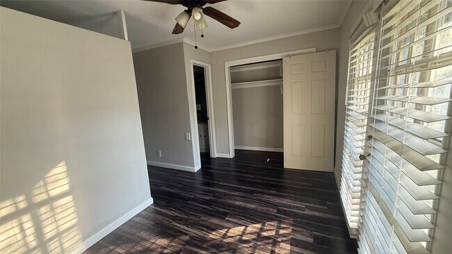 Foto del edificio - 1660 Richmond Ave.