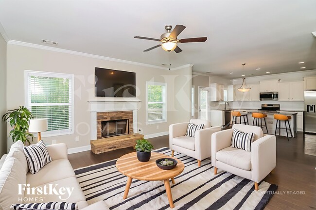 Building Photo - 125 Holland Grove Dr