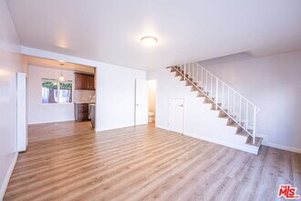 Building Photo - 2625 6th St