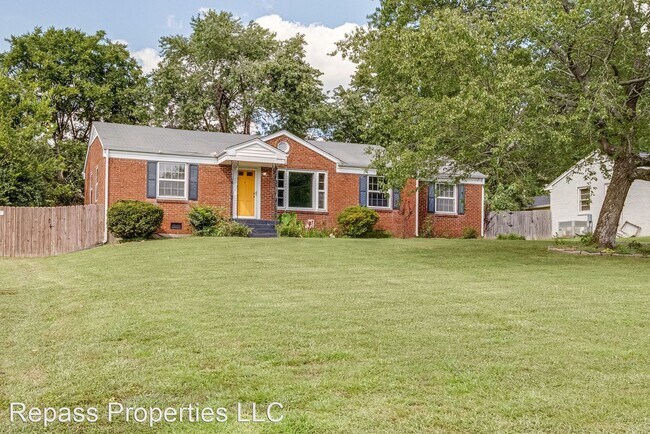 Building Photo - 3 br, 1 bath House - 518 Elaine Drive