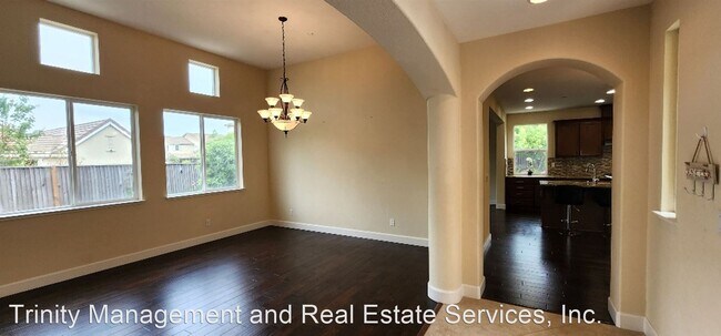 Foto del edificio - 4 br, 3.5 bath House - 235 Sorrento Lane