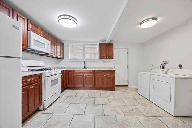 Foto del edificio - 5731 Reedland St