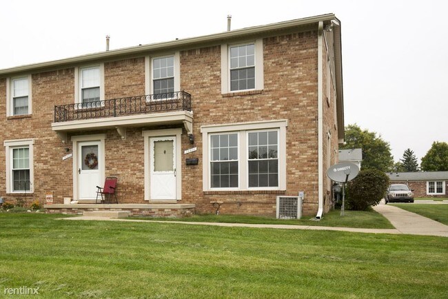 Building Photo - 2 br, 1 bath House - 28406 Longmeadow Ln