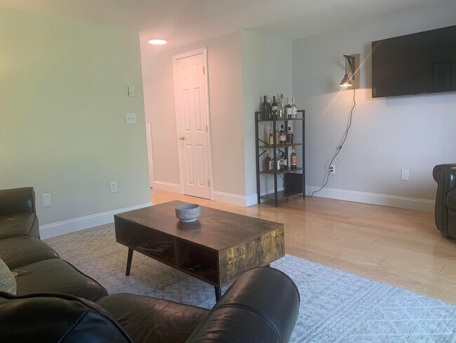 Foto del edificio - 508 Piscassic St