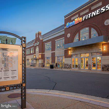 Photo - 42538 Magellan Square Townhome