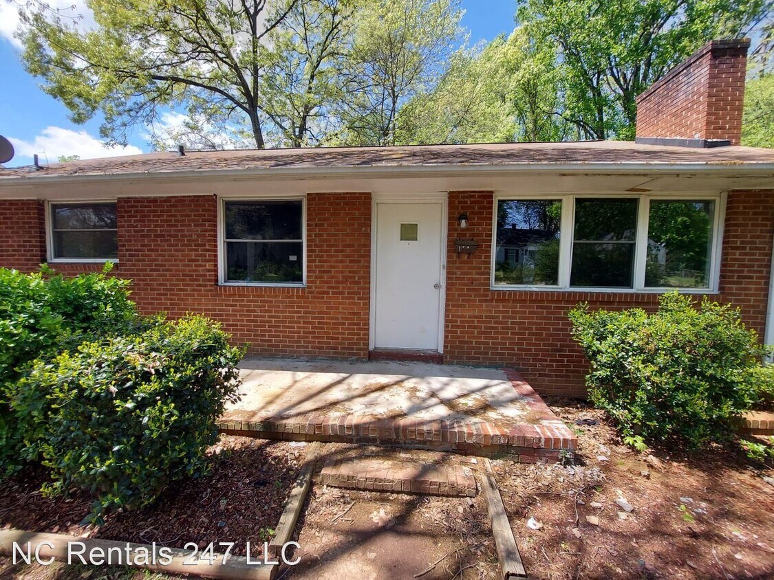 1204 Thurmond St, WinstonSalem, NC 27105 House Rental in Winston
