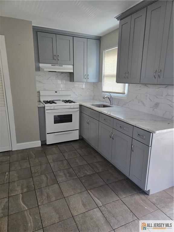 Foto del edificio - 106 Main St